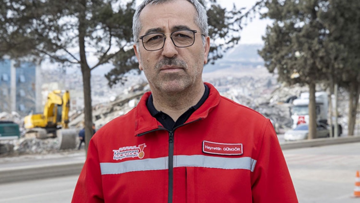 Kahramanmaraş Büyükşehir Belediye Başkanı Güngör: Kentte arama kurtarma çalışmaları 10 yerde devam ediyor