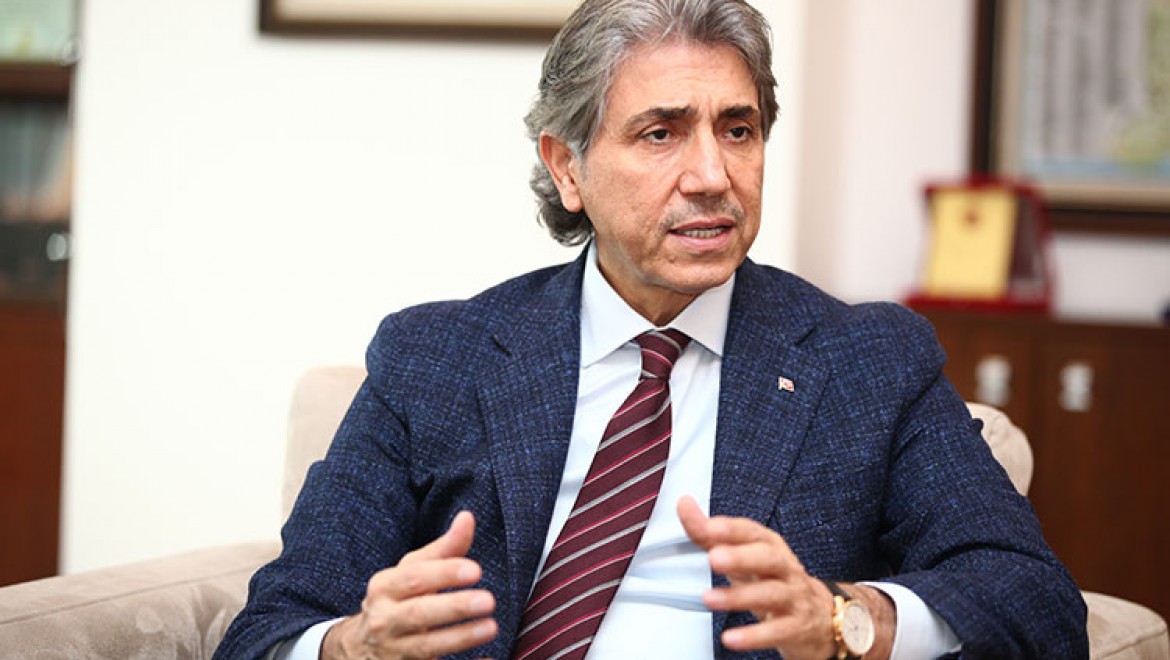 Fatih Belediye Başkanı Mustafa Demir: Toplumun sanatçıya ihtiyacı var