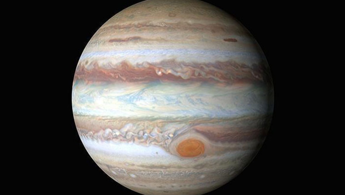 Jüpiter Güneş Sistemi'nin en yaşlı gezegeni