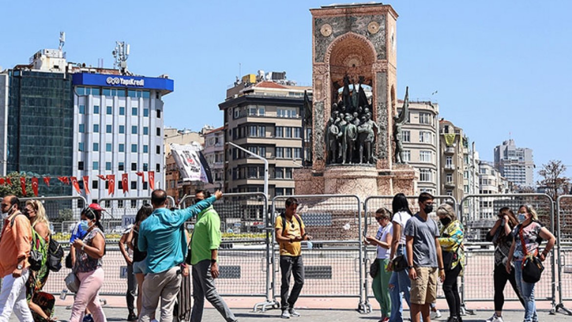İstanbul son 16 ayın en fazla turistini haziranda ağırladı