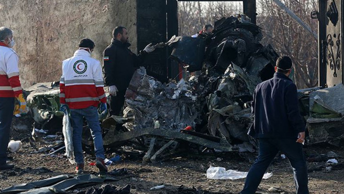 İran, Ukrayna uçağının iki füzeyle vurulduğunu doğruladı
