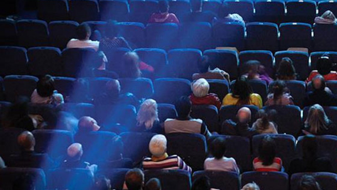 Türk filmleri seyircisini salonlara bekliyor