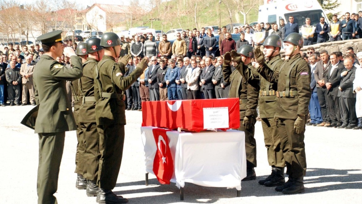 Ağrılı şehit için Bitlis'te tören düzenlendi