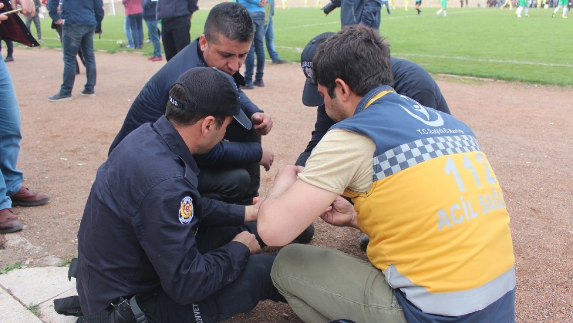 Amatör maçta arbede: 1 polis yaralandı