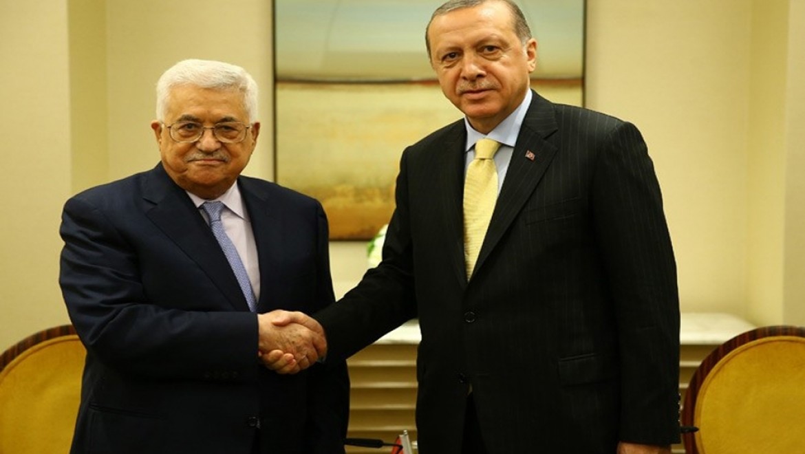 Cumhurbaşkanı Erdoğan, Mahmut Abbas ile bir araya geldi