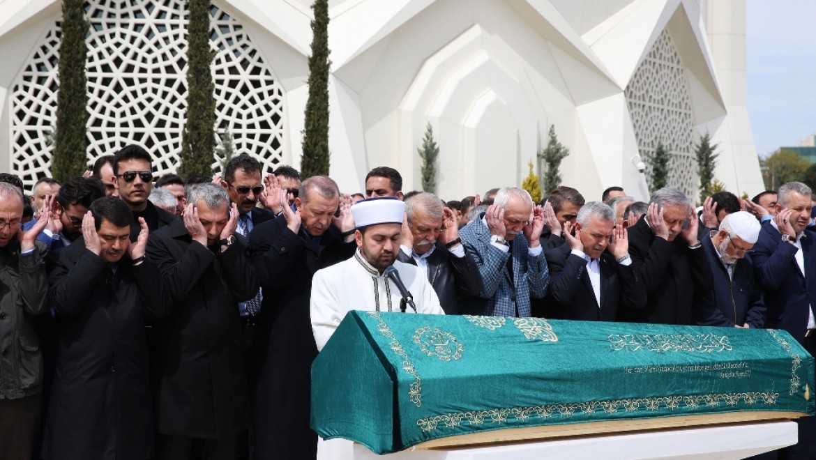 Erdoğan, cenaze törenine katıldı