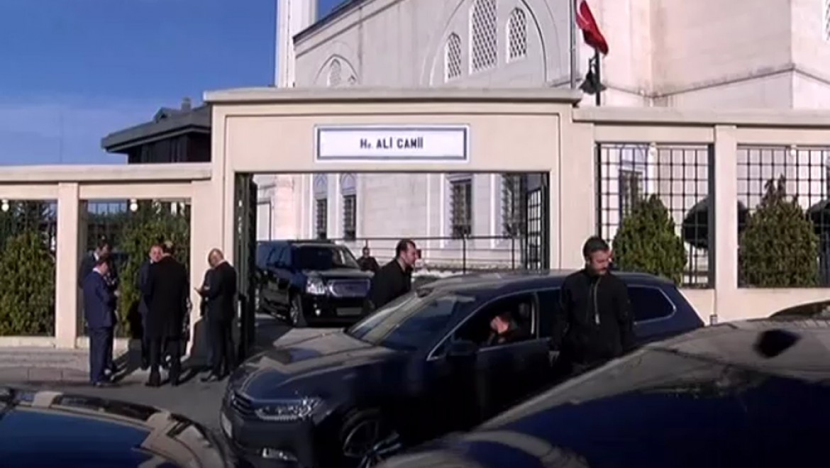 Erdoğan cuma namazını Hz. Ali Camii'nde kıldı