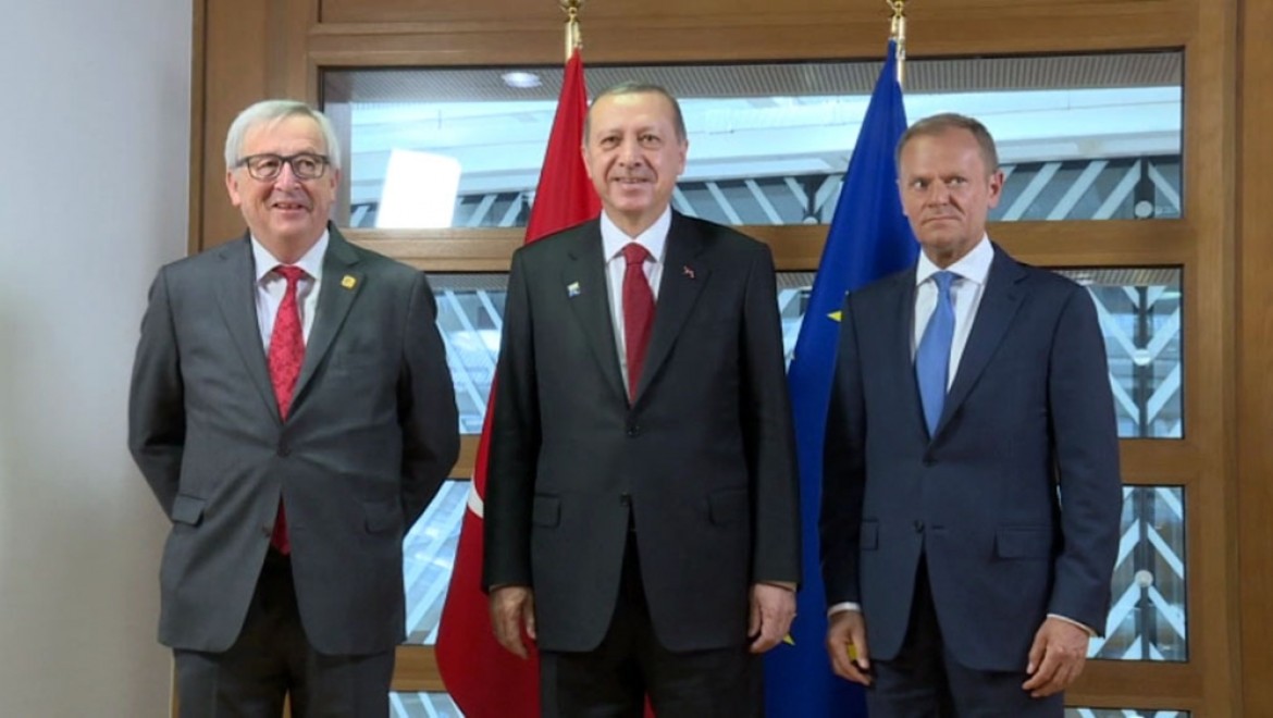 Erdoğan, Tusk ve Juncker'le görüştü