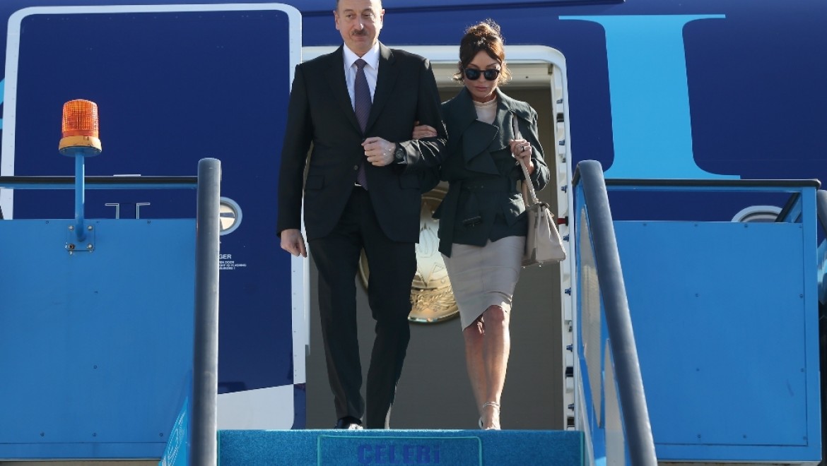 Eşi İlham Aliyev'in 'birinci yardımcısı' oldu