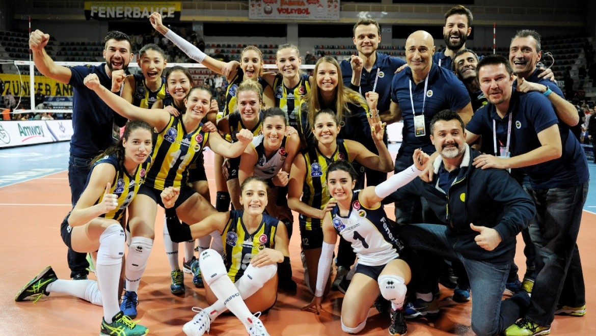 Fenerbahçe Kupa Voley'de finalde