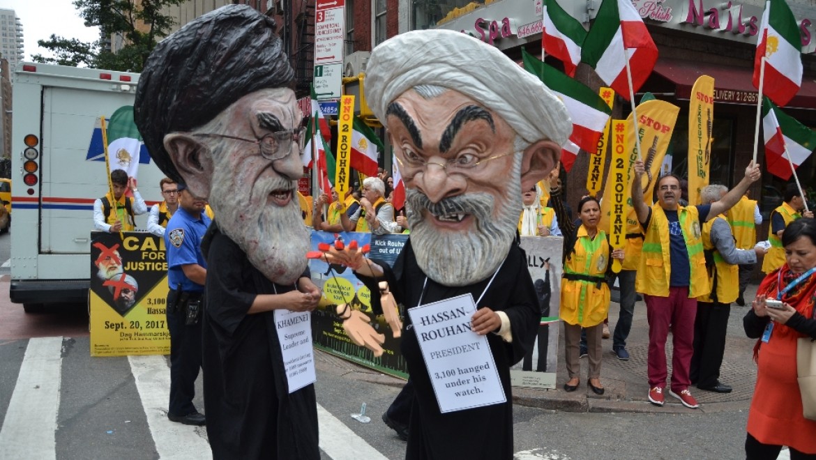 İran Cumhurbaşkanı Ruhani ABD'de protesto edildi