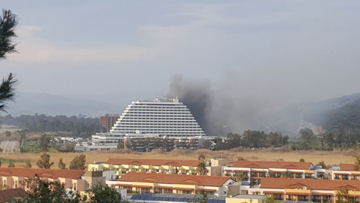 İzmir'de 5 yıldızlı otelde yangın