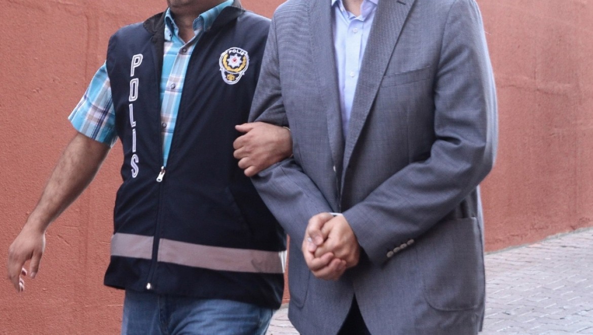 Kamuda FETÖ operasyonu: 124 gözaltı kararı