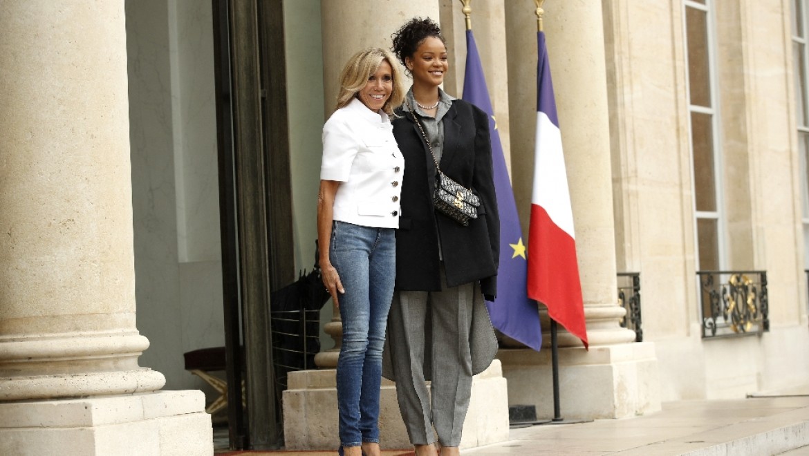 Rihanna Fransa Cumhurbaşkanı Macron'la görüştü
