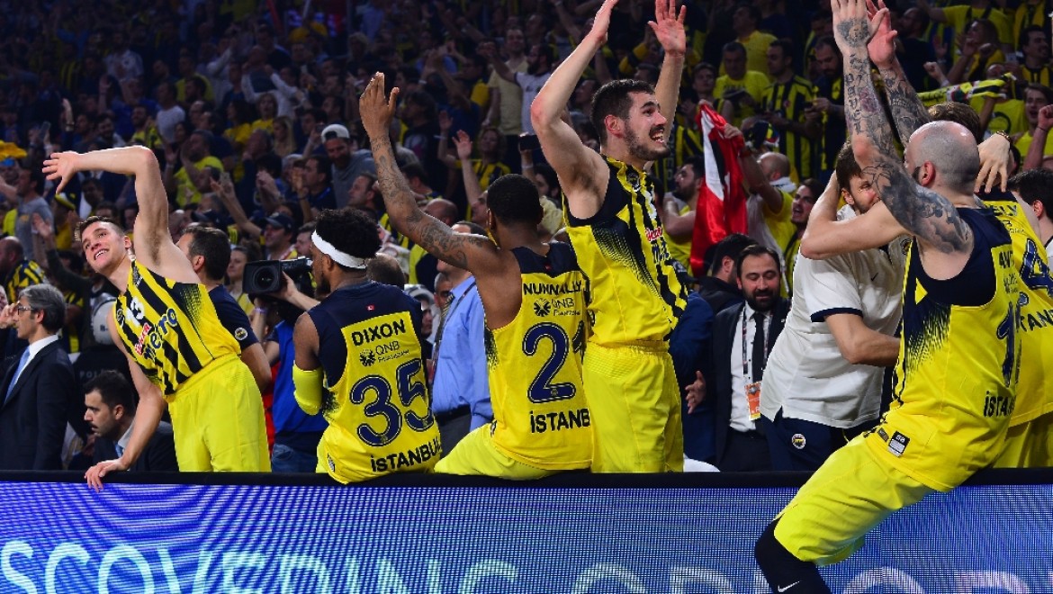 TFF'den Fenerbahçe'ye kutlama