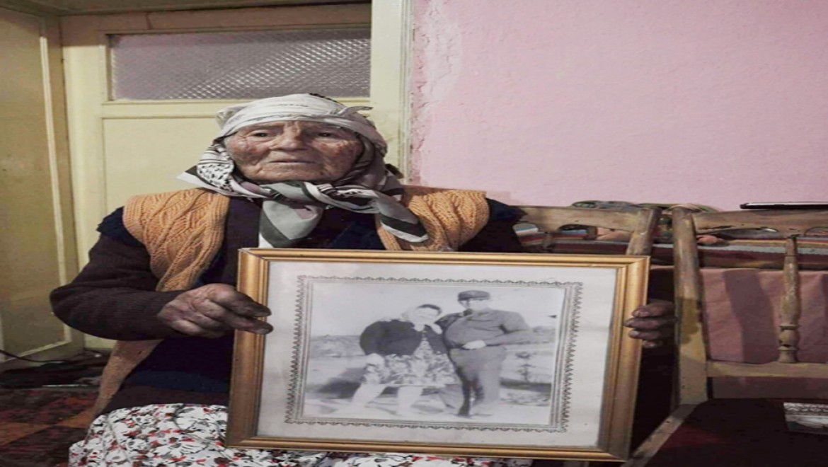Yaşlı kadın tek odalı evde yaşam mücadelesi veriyor