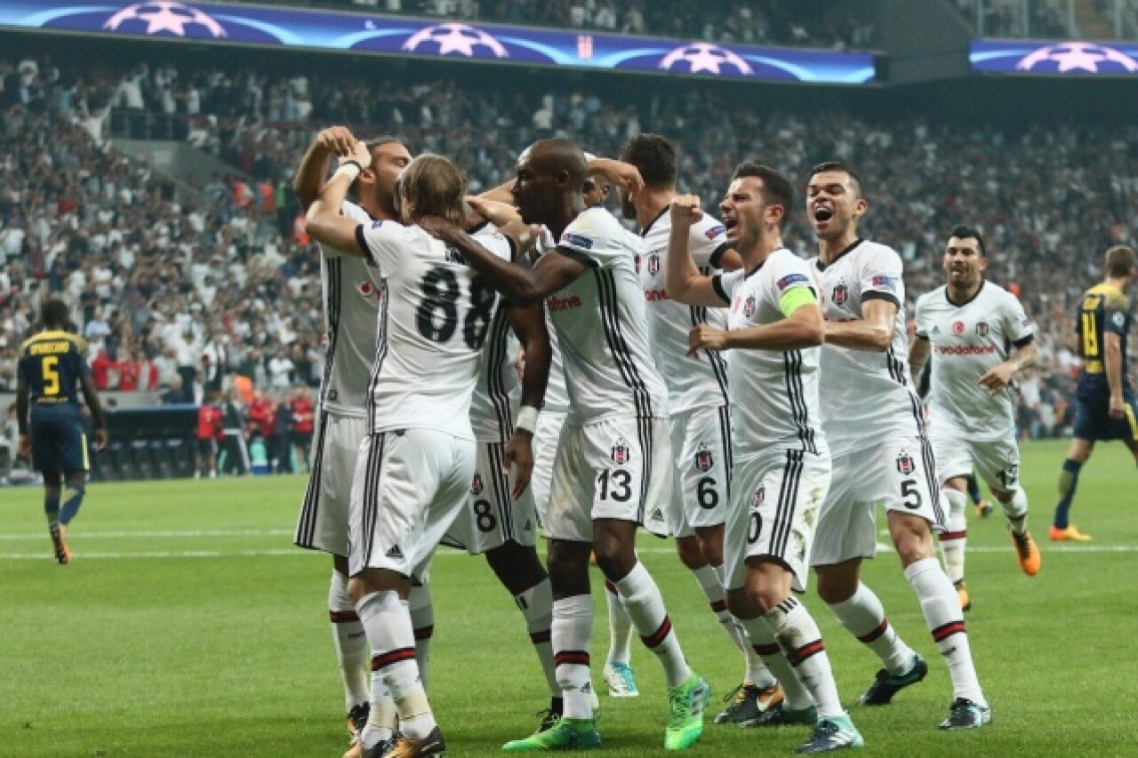 Beşiktaş'ın Şampiyonlar Ligi Son 16 Turu'ndaki rakibi kim olacak 5