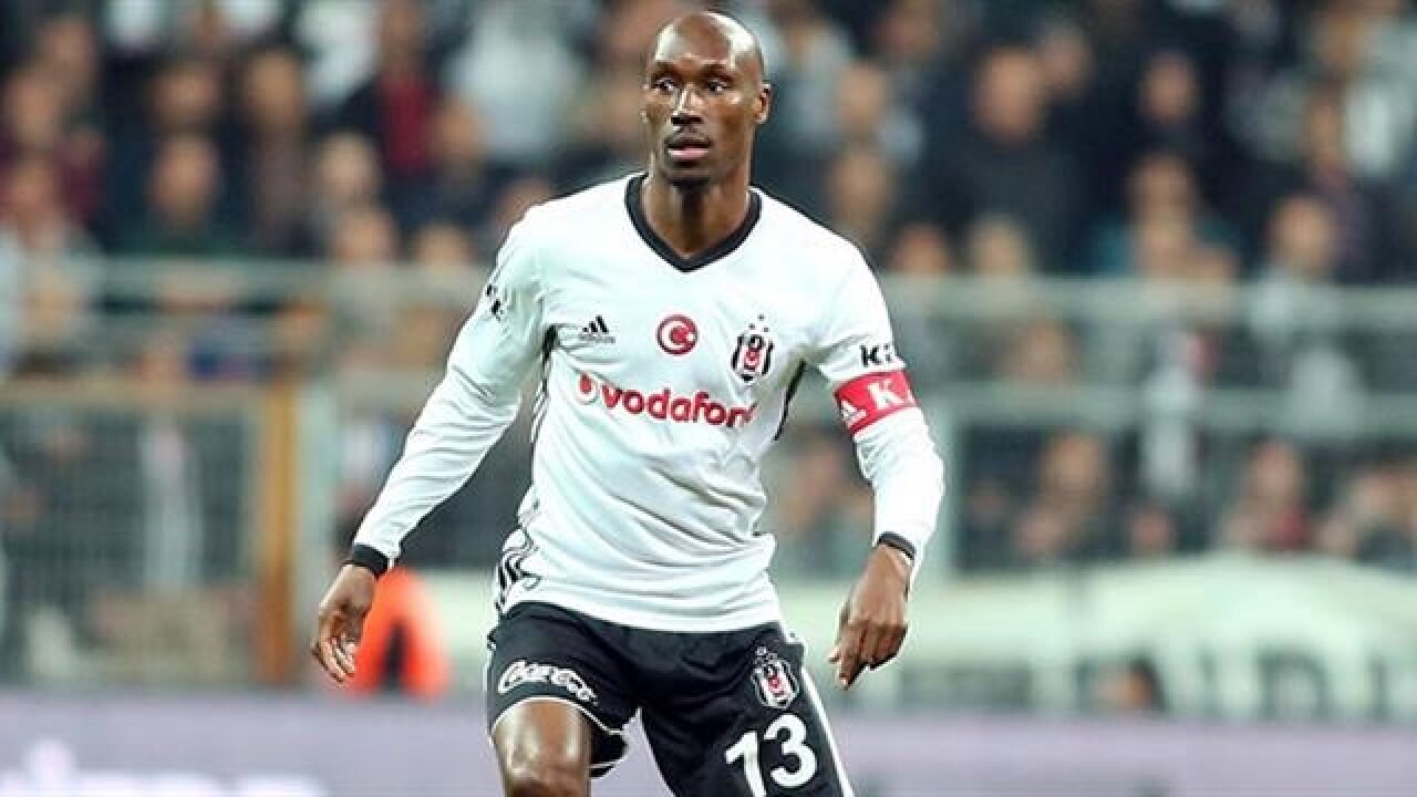 Yıldız oyuncular bedava transfer olacak 5