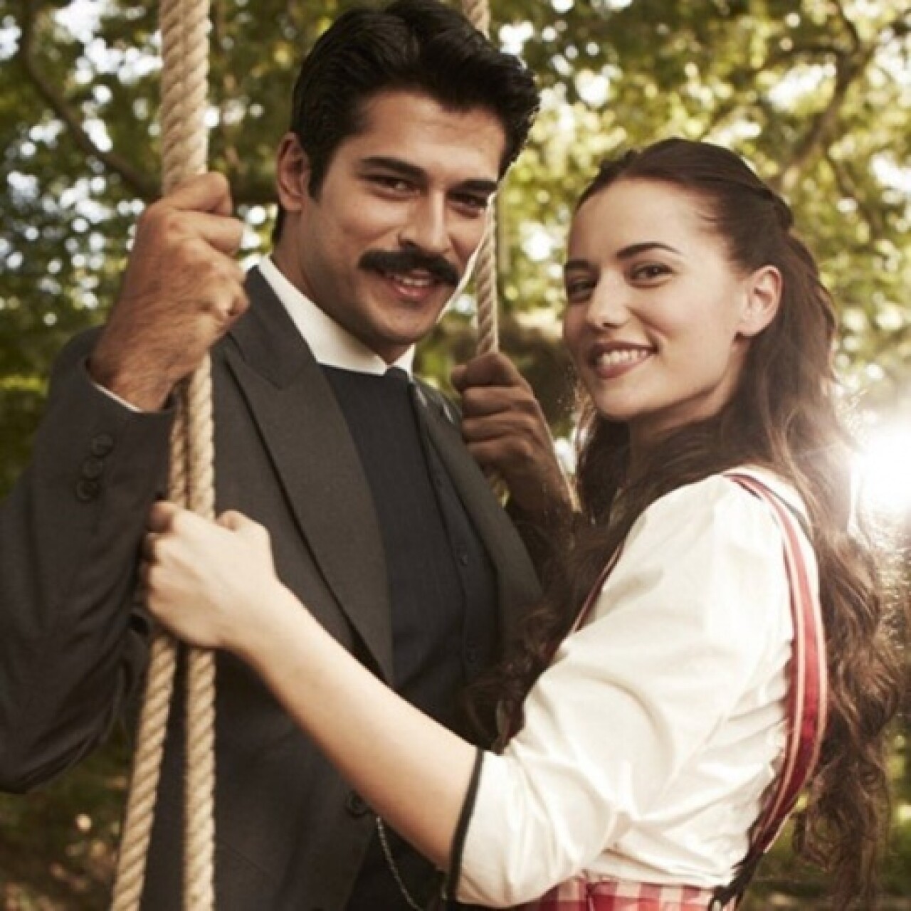 Fahriye Evcen hamile! 3