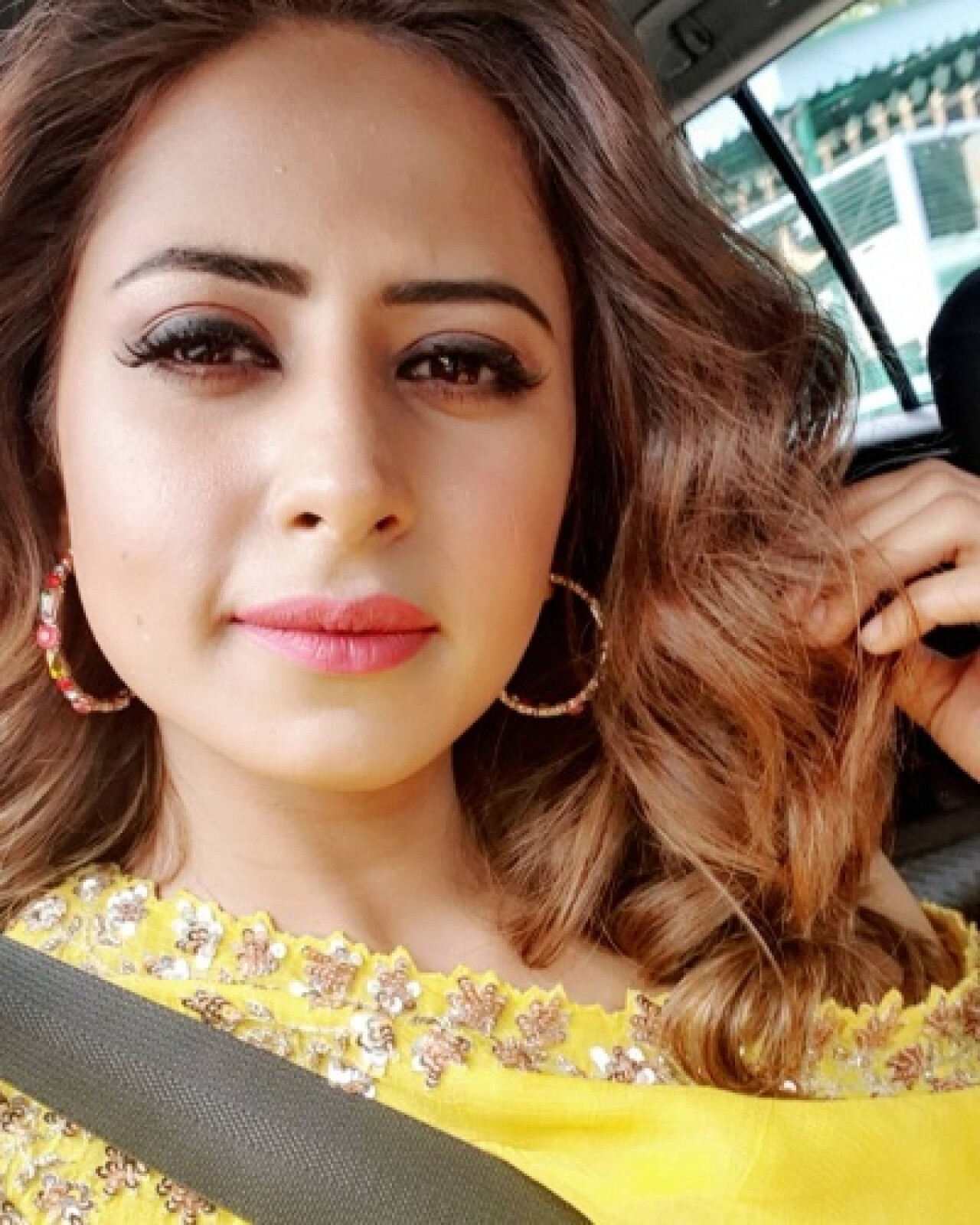 İkimizin Yerine yeni Ganga (Sargun Mehta) fotoğrafları 22