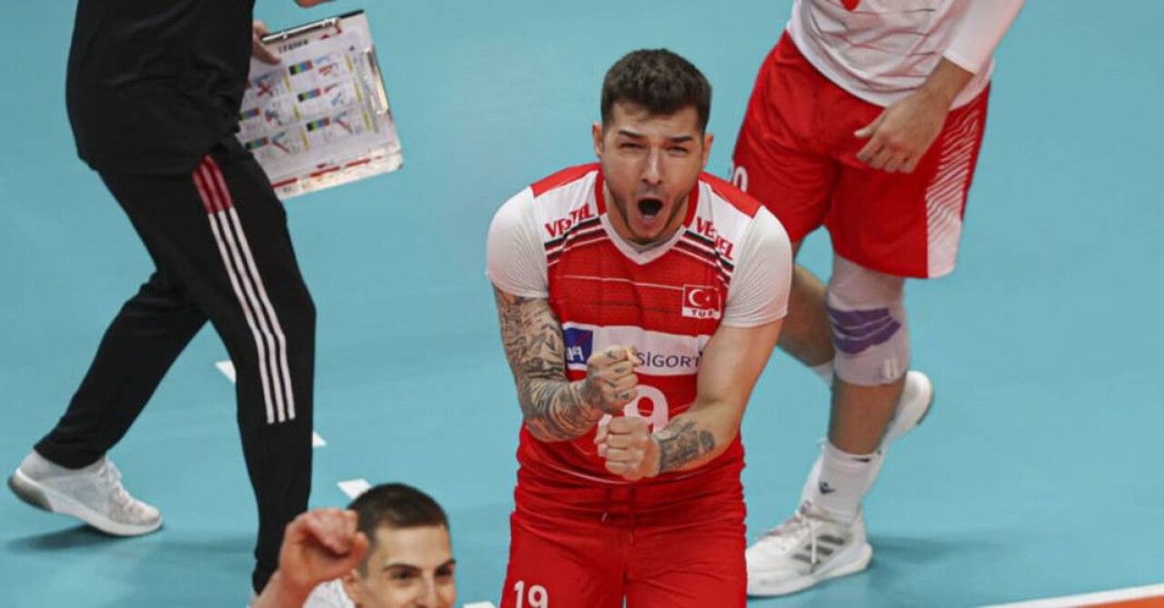 Milli voleybolcu Berkay Bayraktar kimdir, kaç yaşında, boyu kaç, sevgilisi var mı, Instagram hesabı ne? 5