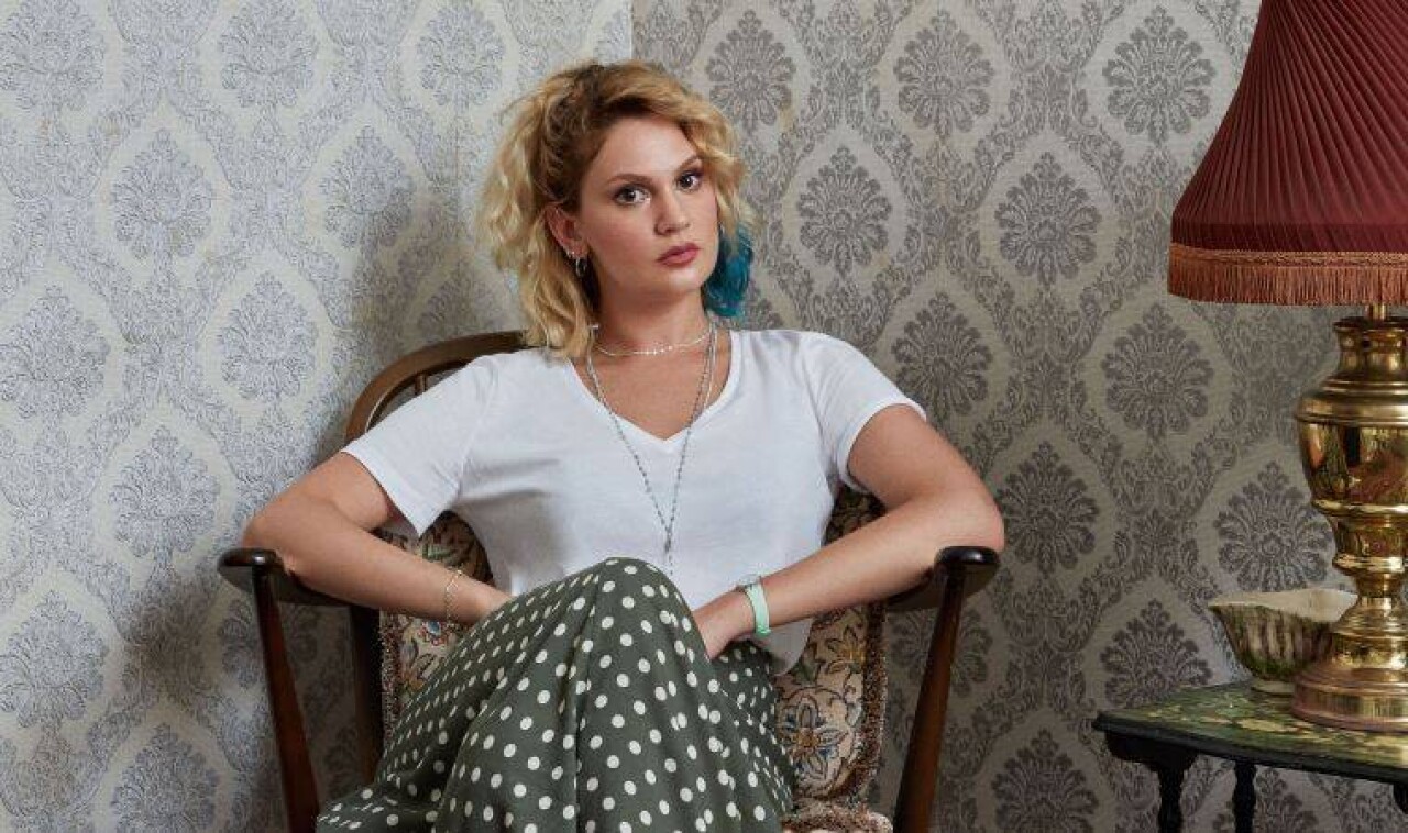 Farah Zeynep Abdullah, Venedik Film Festivali'nde En İyi Kadın  Oyuncu Ödülünü Kazandı 3