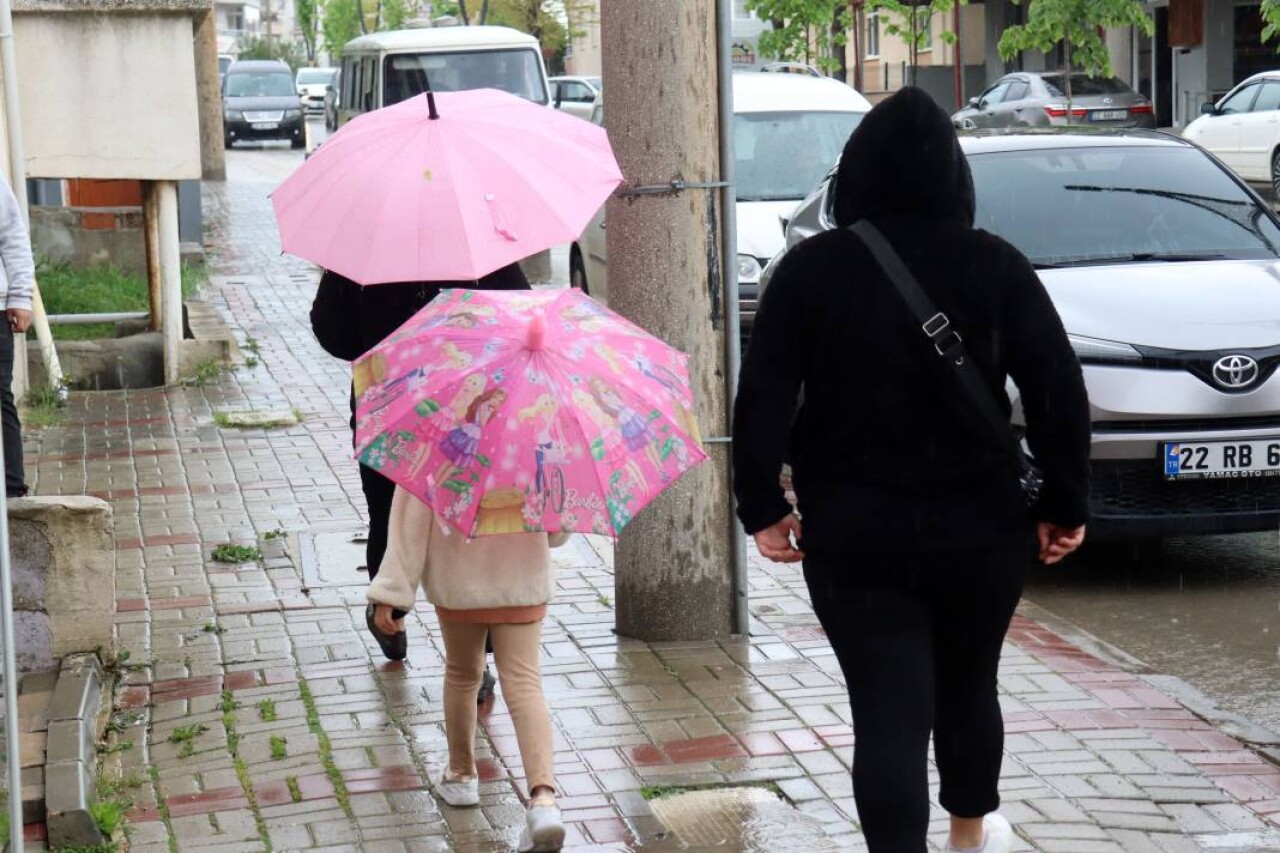 Meteorolojiden üç il için 'kuvvetli yağış' uyarısı 1