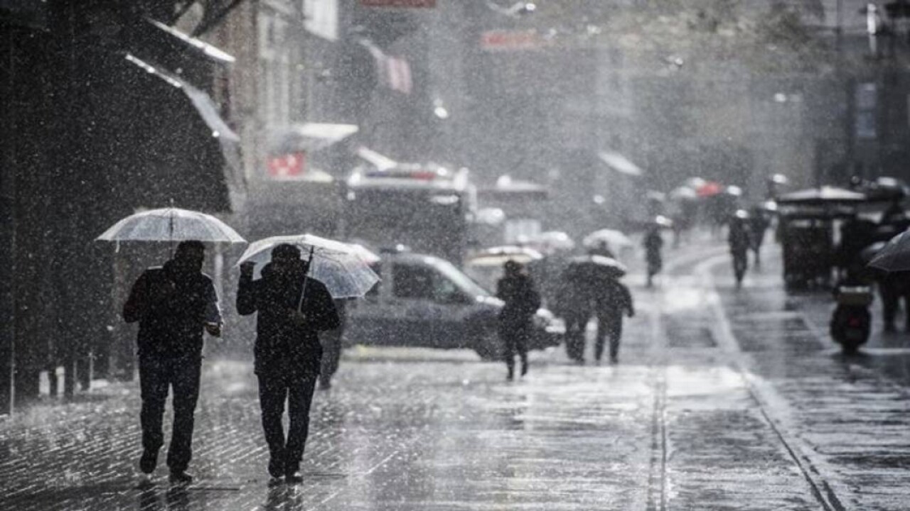 Meteoroloji'den Uyarı! Gök Gürültülü Sağanak Yağış Geliyor 4