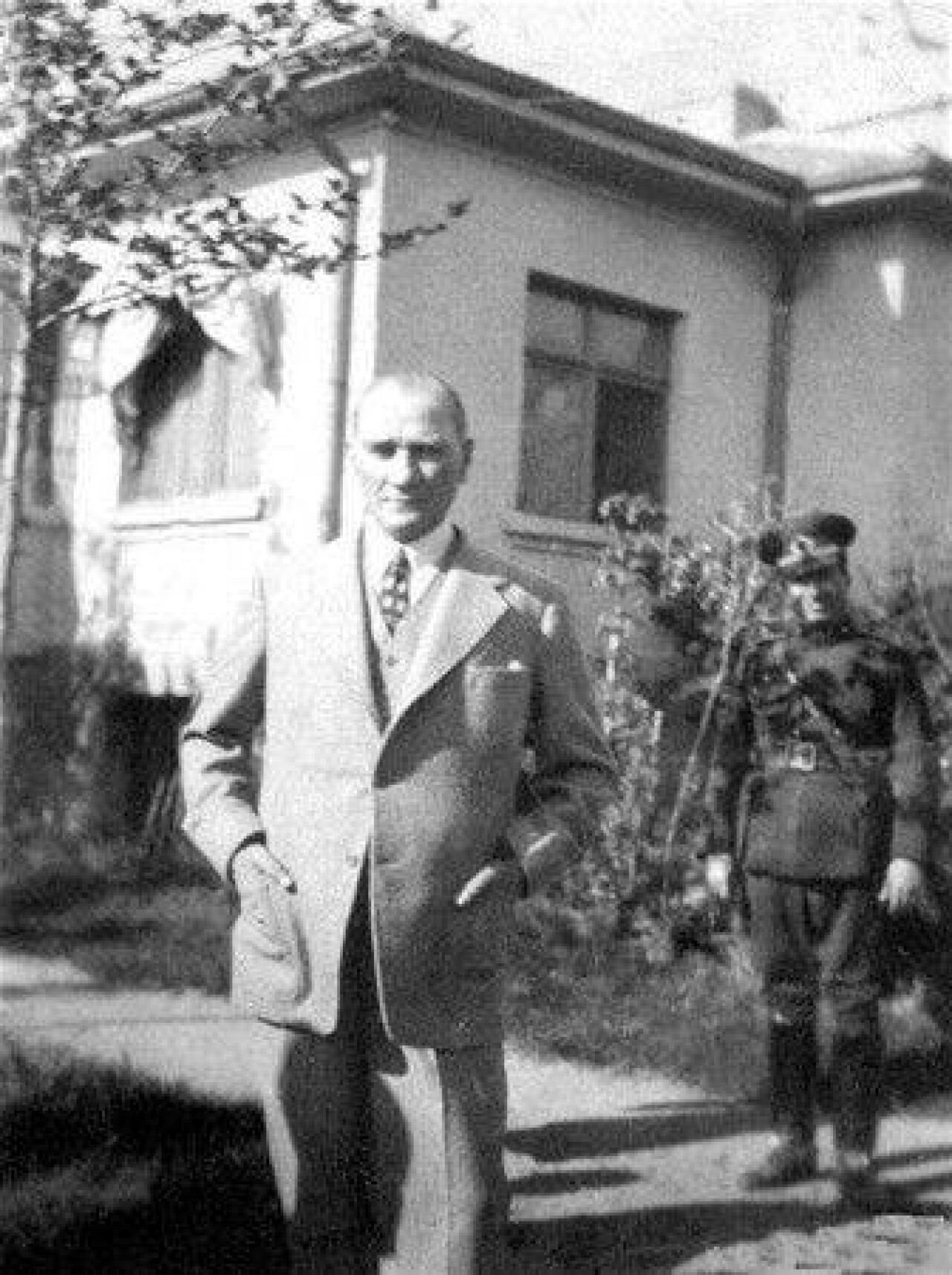 ATATÜRK'ÜN BİRBİRİNDEN GÜZEL FOTOĞRAFLARI 314