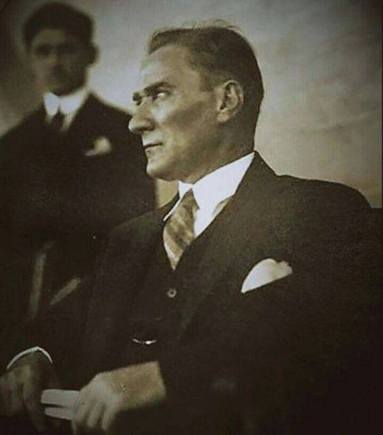 ATATÜRK'ÜN BİRBİRİNDEN GÜZEL FOTOĞRAFLARI 182