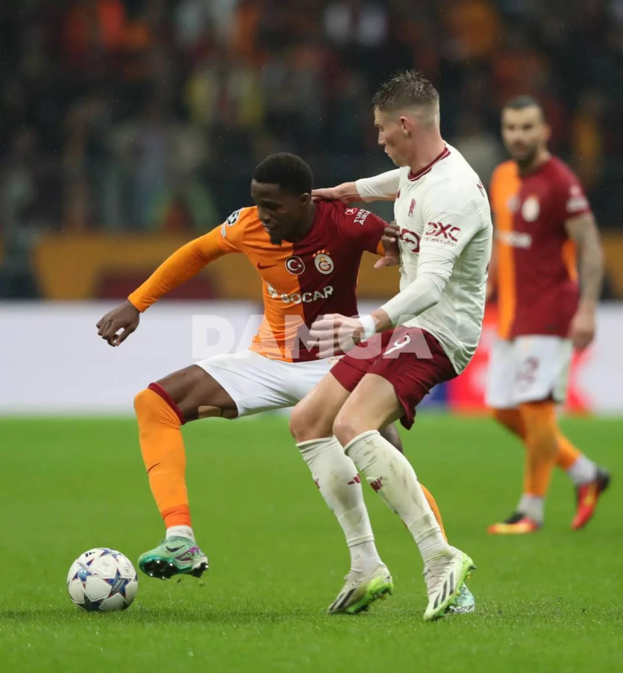 Galatasaray Manchester United ile berabere kaldı 18