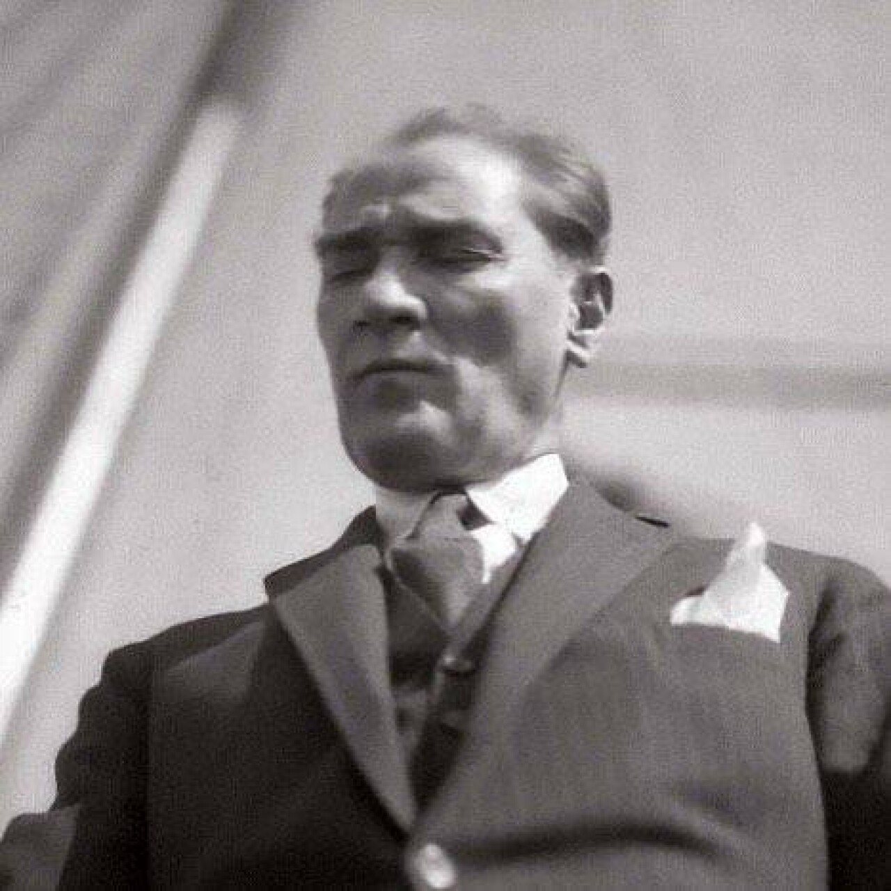 ATATÜRK'ÜN BİRBİRİNDEN GÜZEL FOTOĞRAFLARI 162