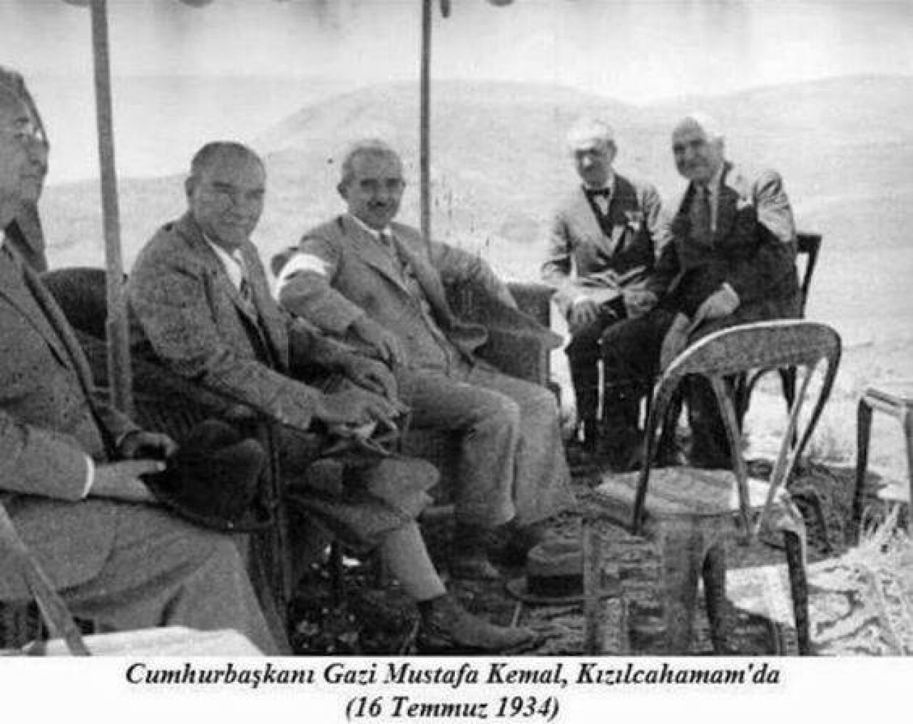 ATATÜRK'ÜN BİRBİRİNDEN GÜZEL FOTOĞRAFLARI 159