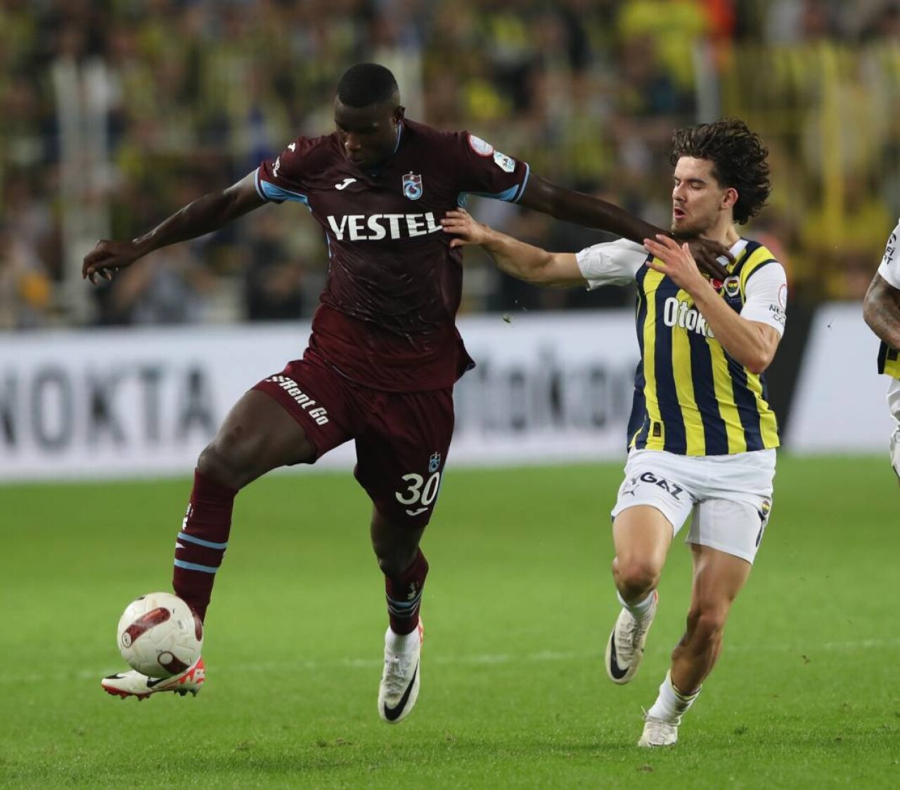 Fenerbahçe'nin serisini Trabzonspor bitirdi! 26 yıl sonra tarihe geçen zafer 20