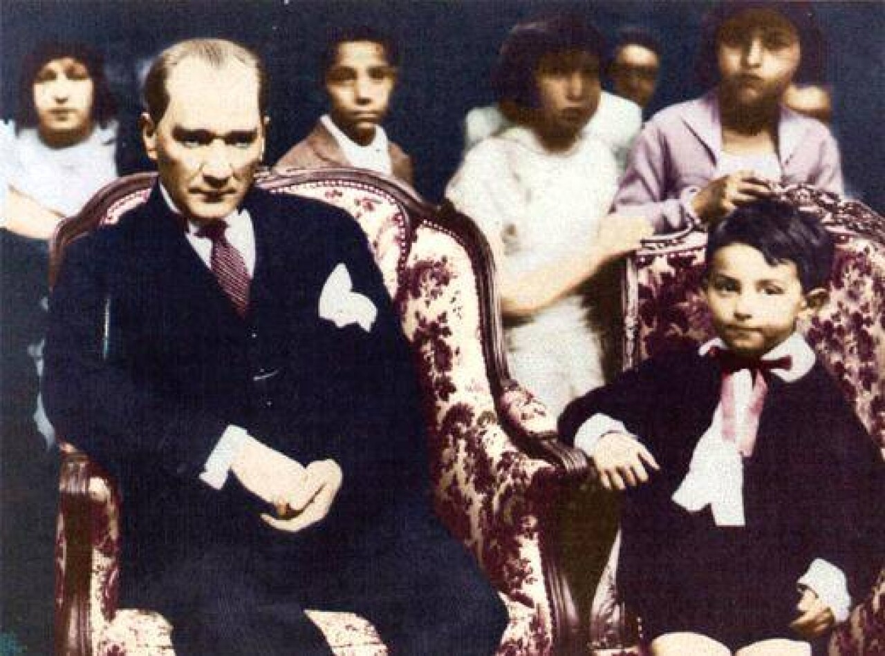 ATATÜRK'ÜN BİRBİRİNDEN GÜZEL FOTOĞRAFLARI 135