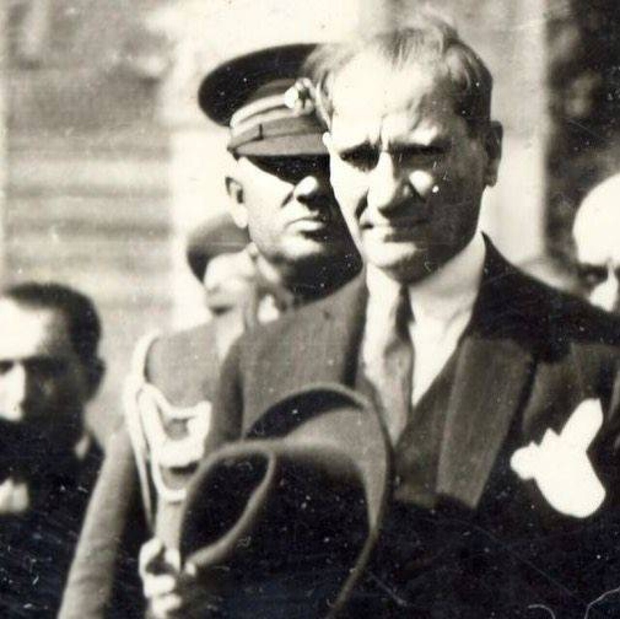 ATATÜRK'ÜN BİRBİRİNDEN GÜZEL FOTOĞRAFLARI 118