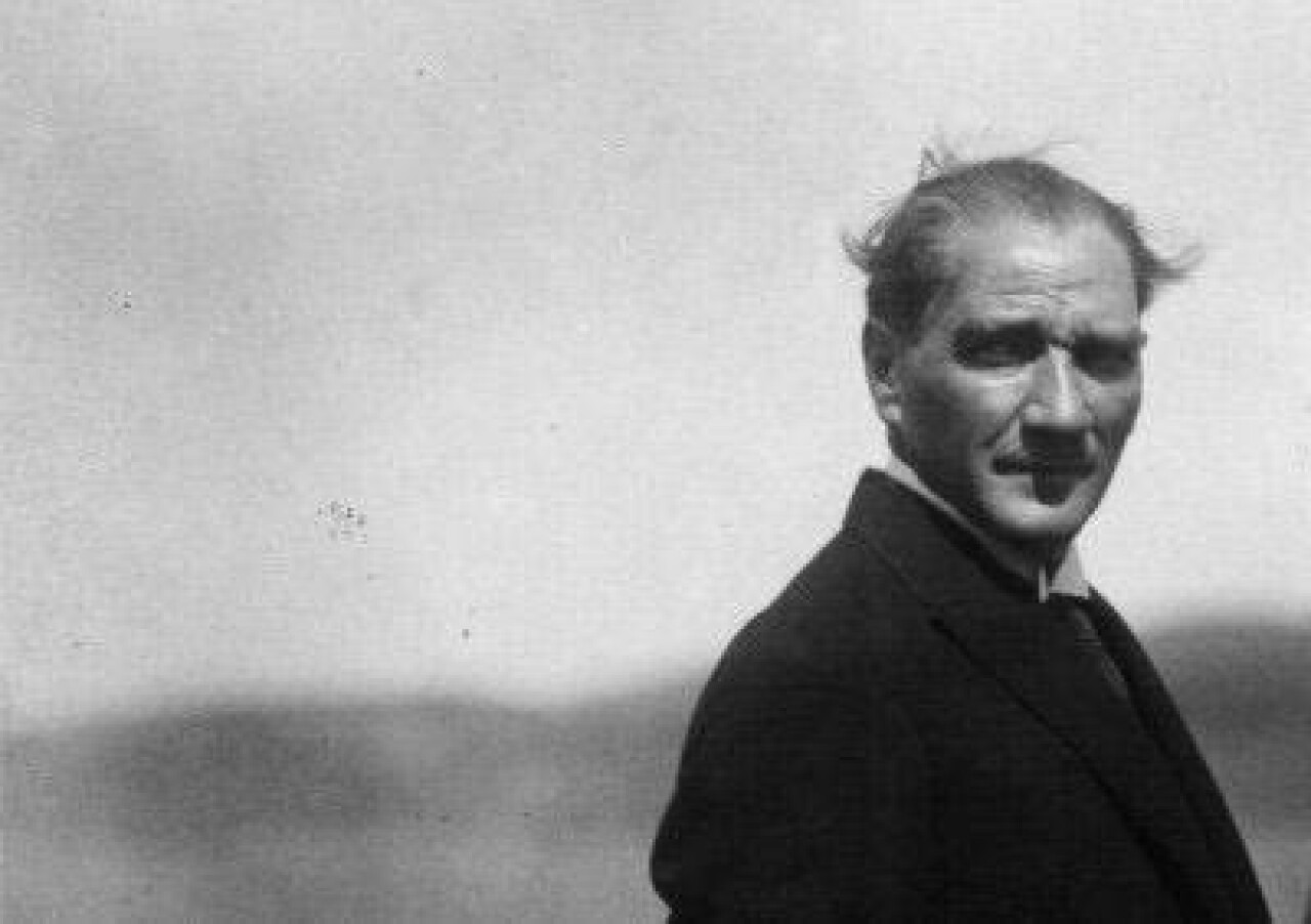 ATATÜRK'ÜN BİRBİRİNDEN GÜZEL FOTOĞRAFLARI 87