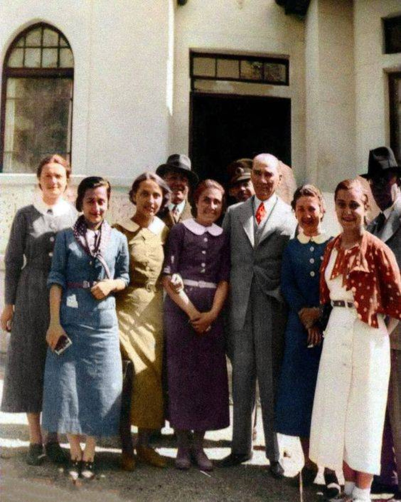 ATATÜRK'ÜN BİRBİRİNDEN GÜZEL FOTOĞRAFLARI 50