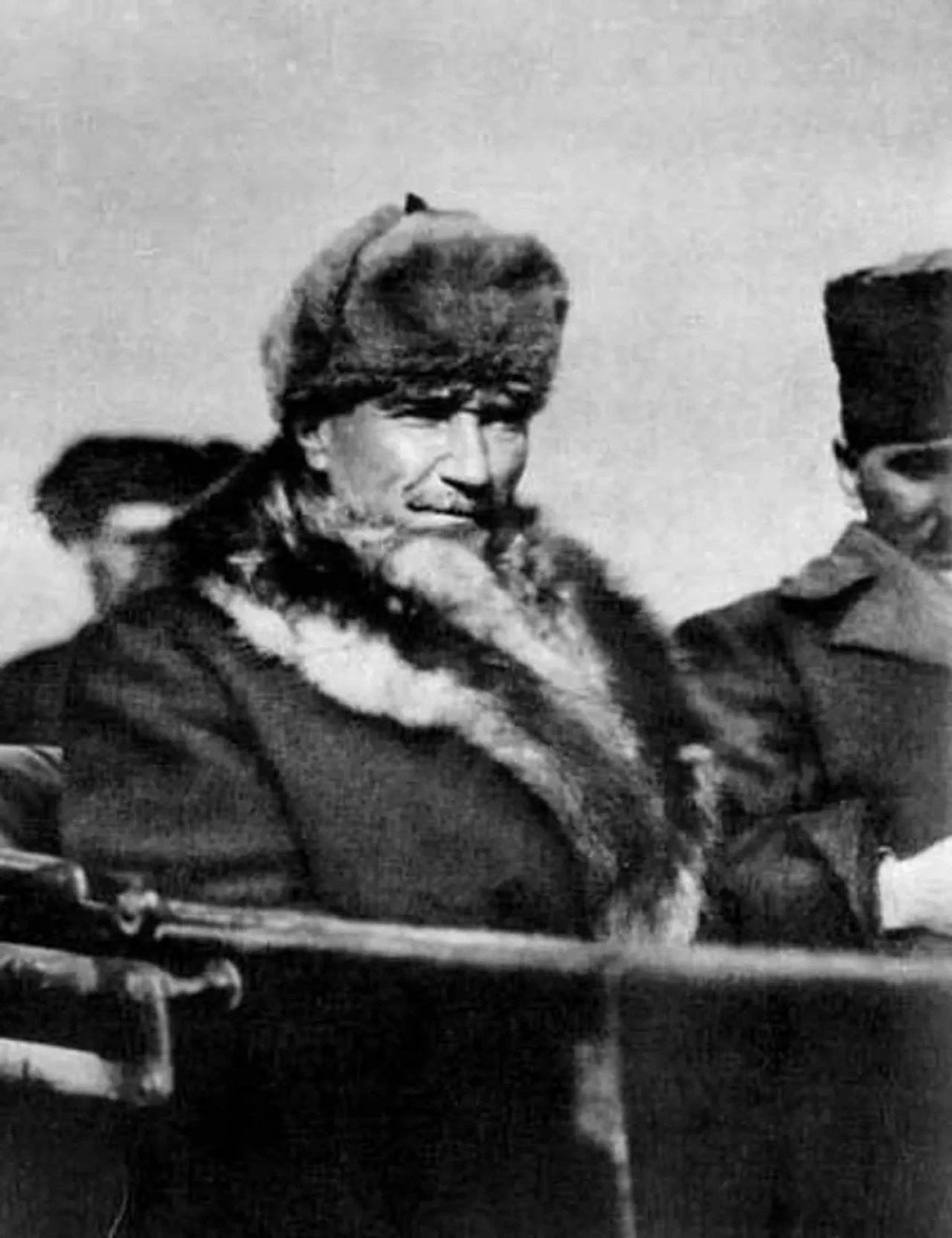 ATATÜRK'ÜN BİRBİRİNDEN GÜZEL FOTOĞRAFLARI 7