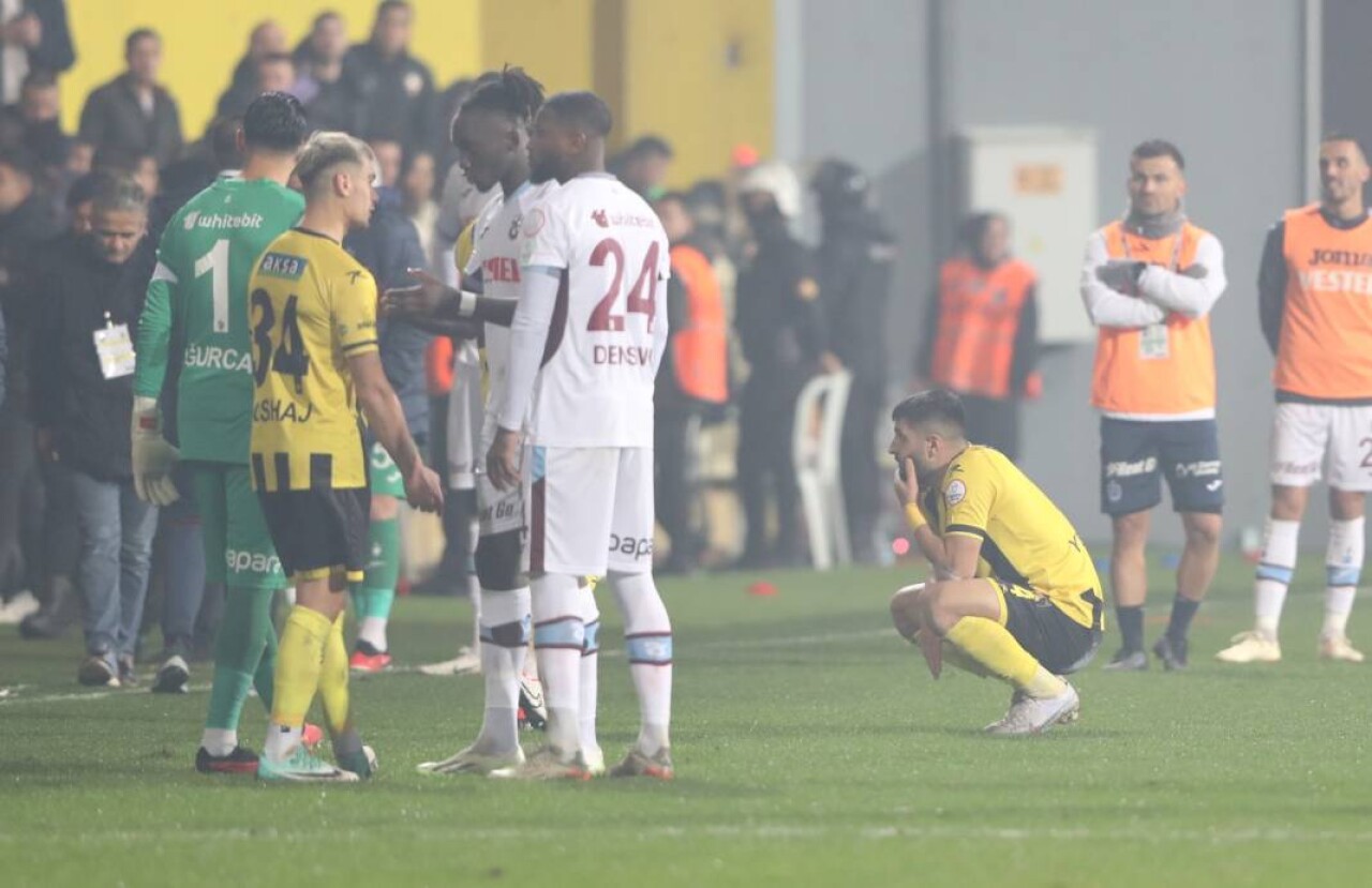 İstanbulspor-Trabzonspor maçı fotoğrafları 4