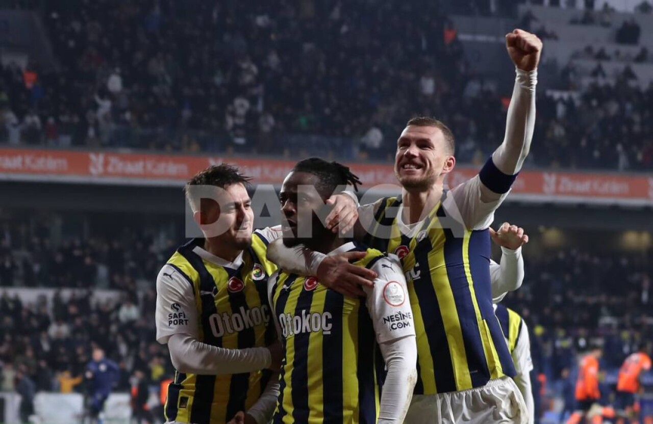 Fenerbahçe rakibi Başakşehir'i 1-0 yendi 6