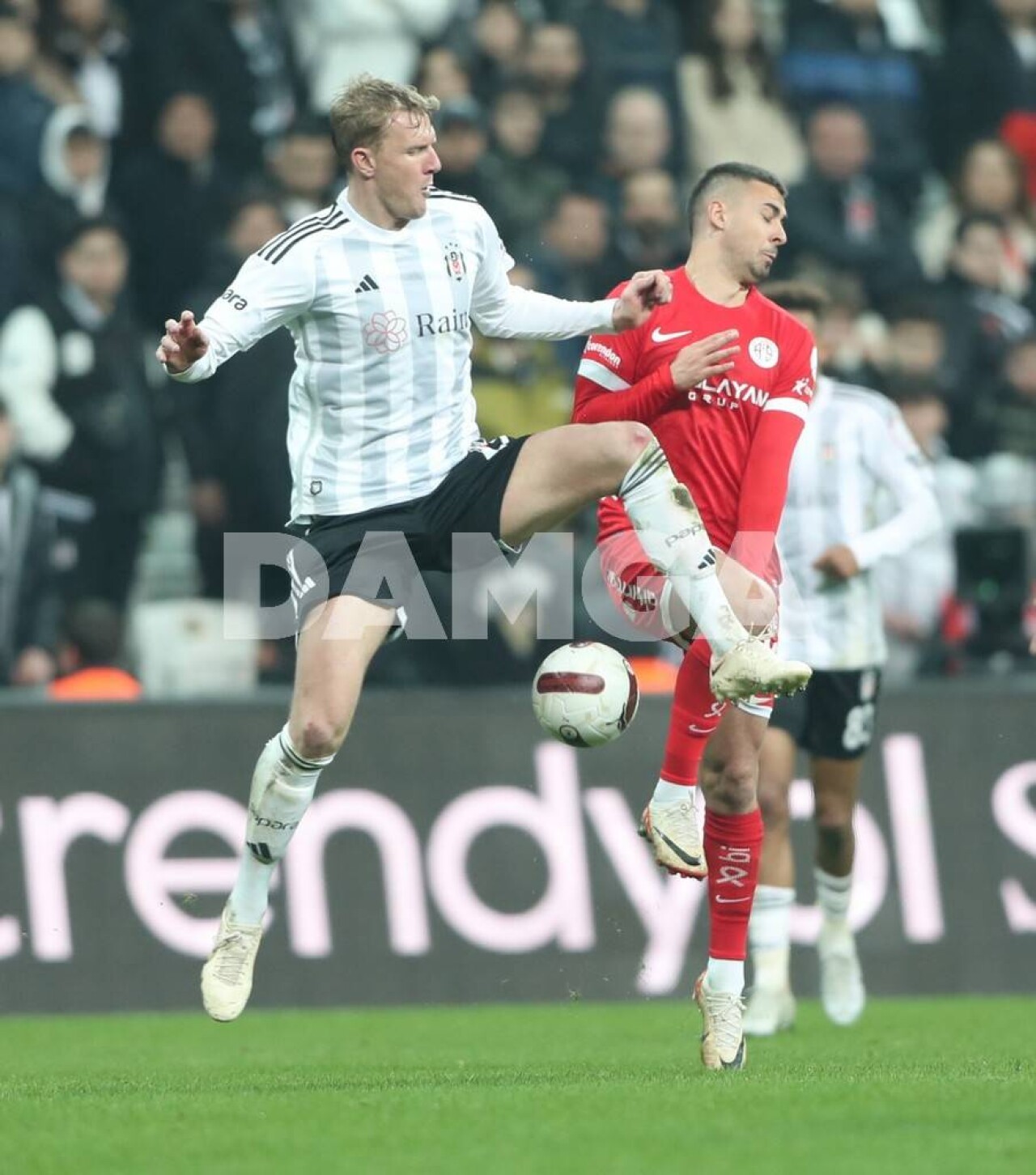 Beşiktaş sahasında kaybetti 10