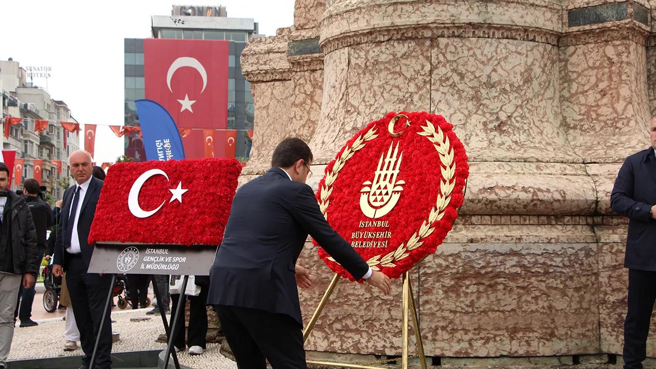 Taksim Cumhuriyet Anıtı’nda 19 Mayıs töreni