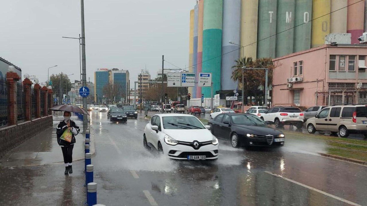 Meteoroloji o kenti uyardı! Kuvvetli yağışlar geliyor