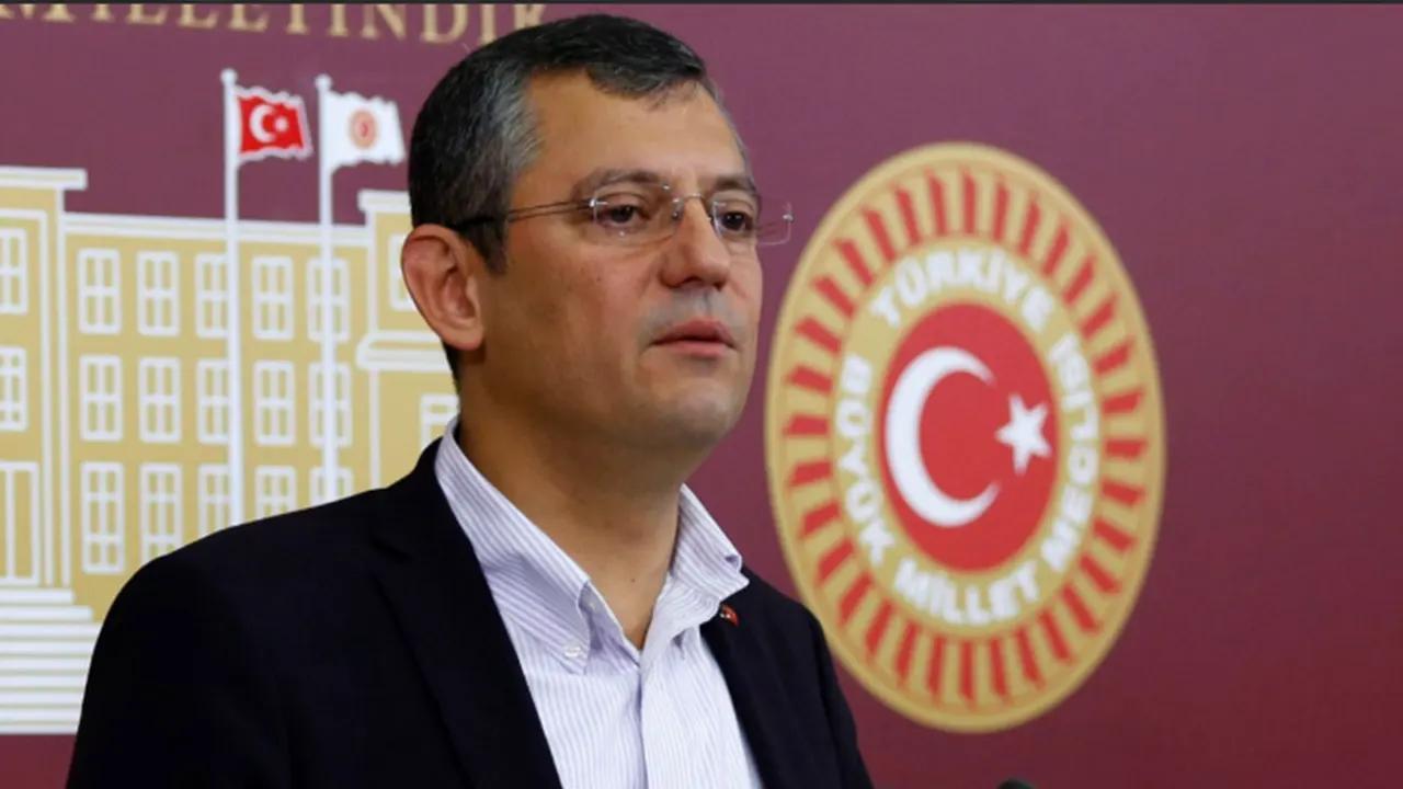 CHP'li Özel, Onursal Adıgüzel’i savundu: "Sistem tıkır tıkır çalıştı"