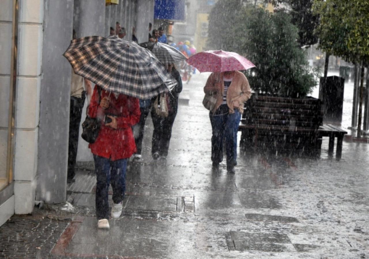 İstanbul'da yağmur ne zaman bitecek? Meteoroloji gün verdi