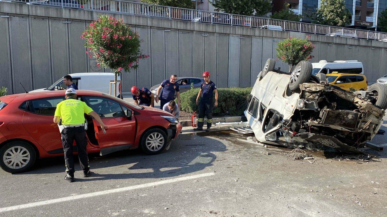 Kavşaktan uçtu, polislere saldırdı!