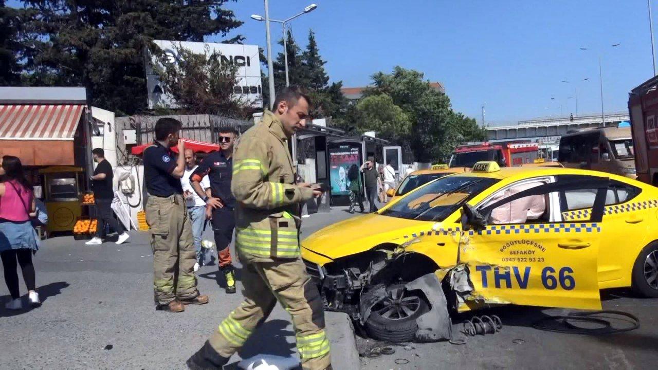 Avcılar'da zincirleme kaza meydana geldi