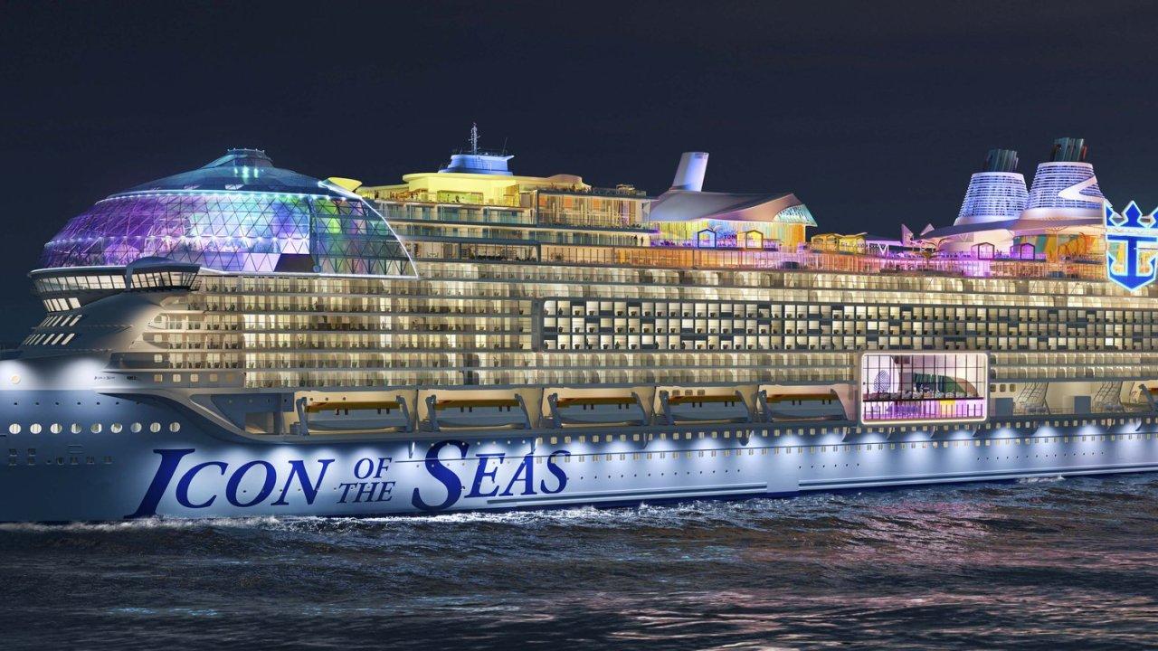 Titanik’ten 5 kat büyük: Icon of the Seas denize indi!