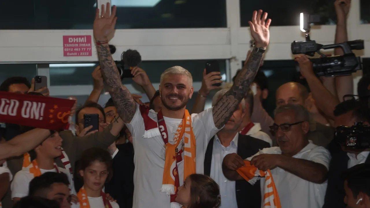 Mauro Icardi İstanbul'da coşkuyla karşılandı